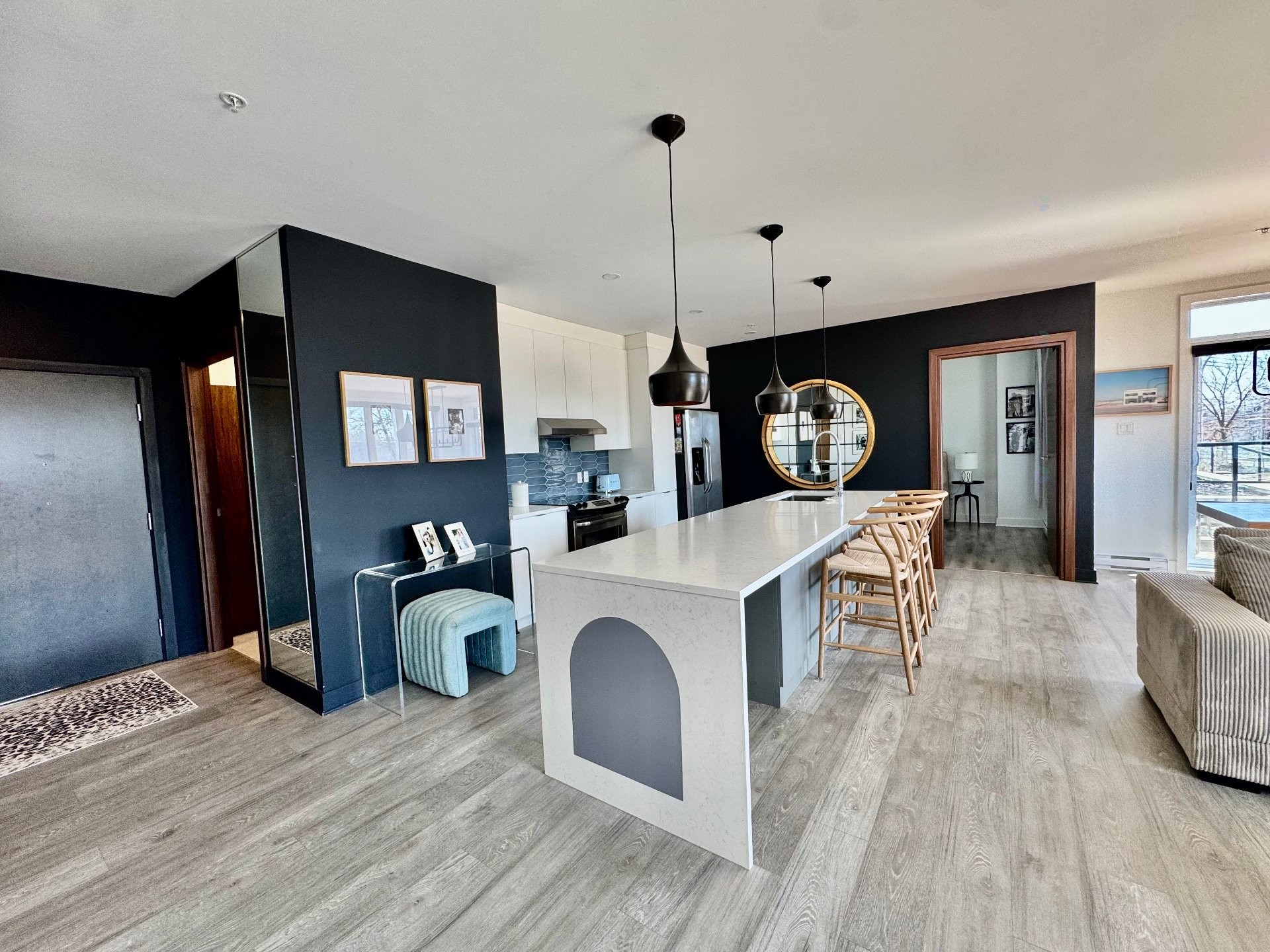 Mud Room - 101-79 Av. Elm, Beaconsfield, QC - Indoor