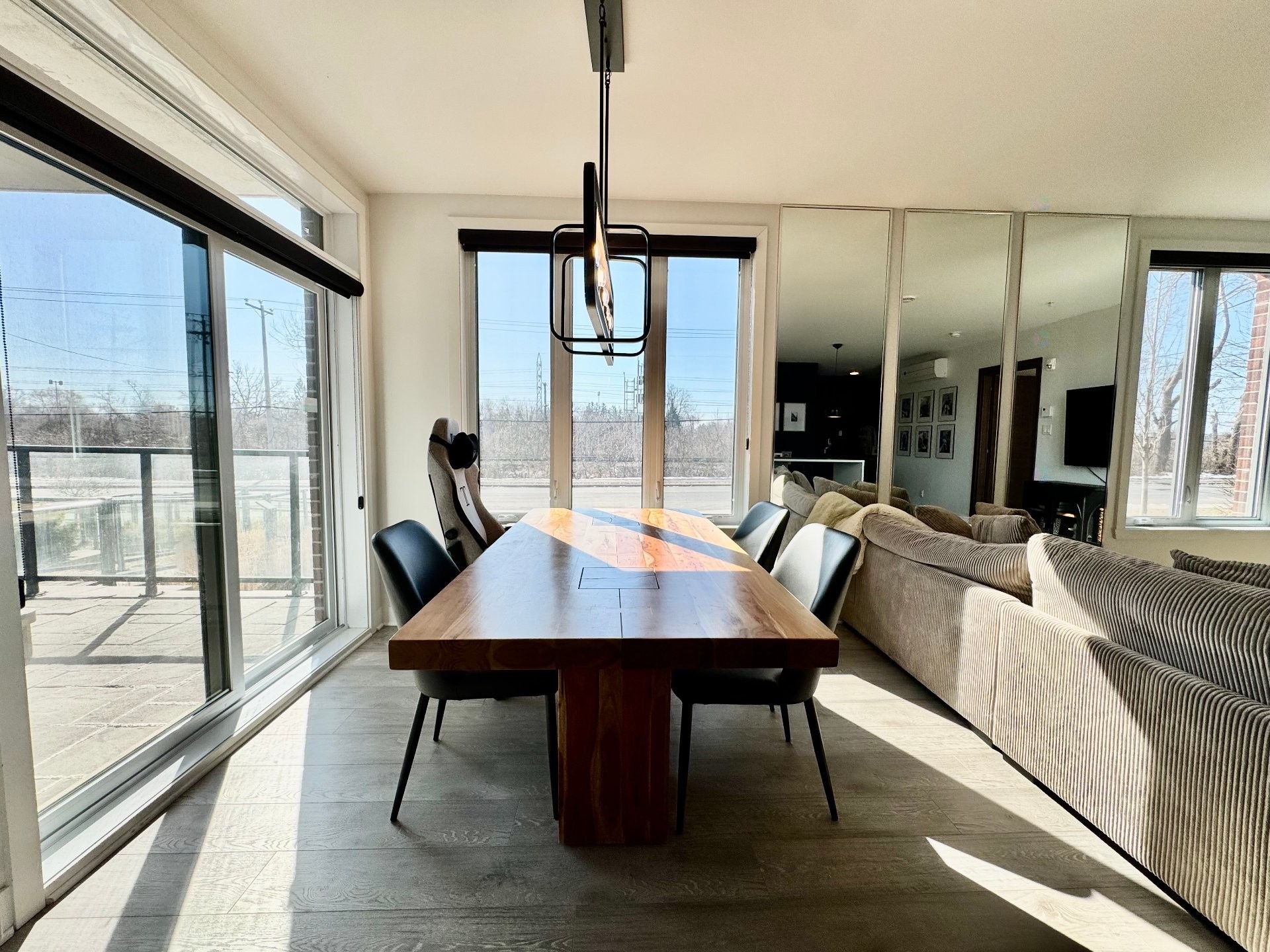 Dining Room - 101-79 Av. Elm, Beaconsfield, QC - Indoor Photo Showing Dining Room