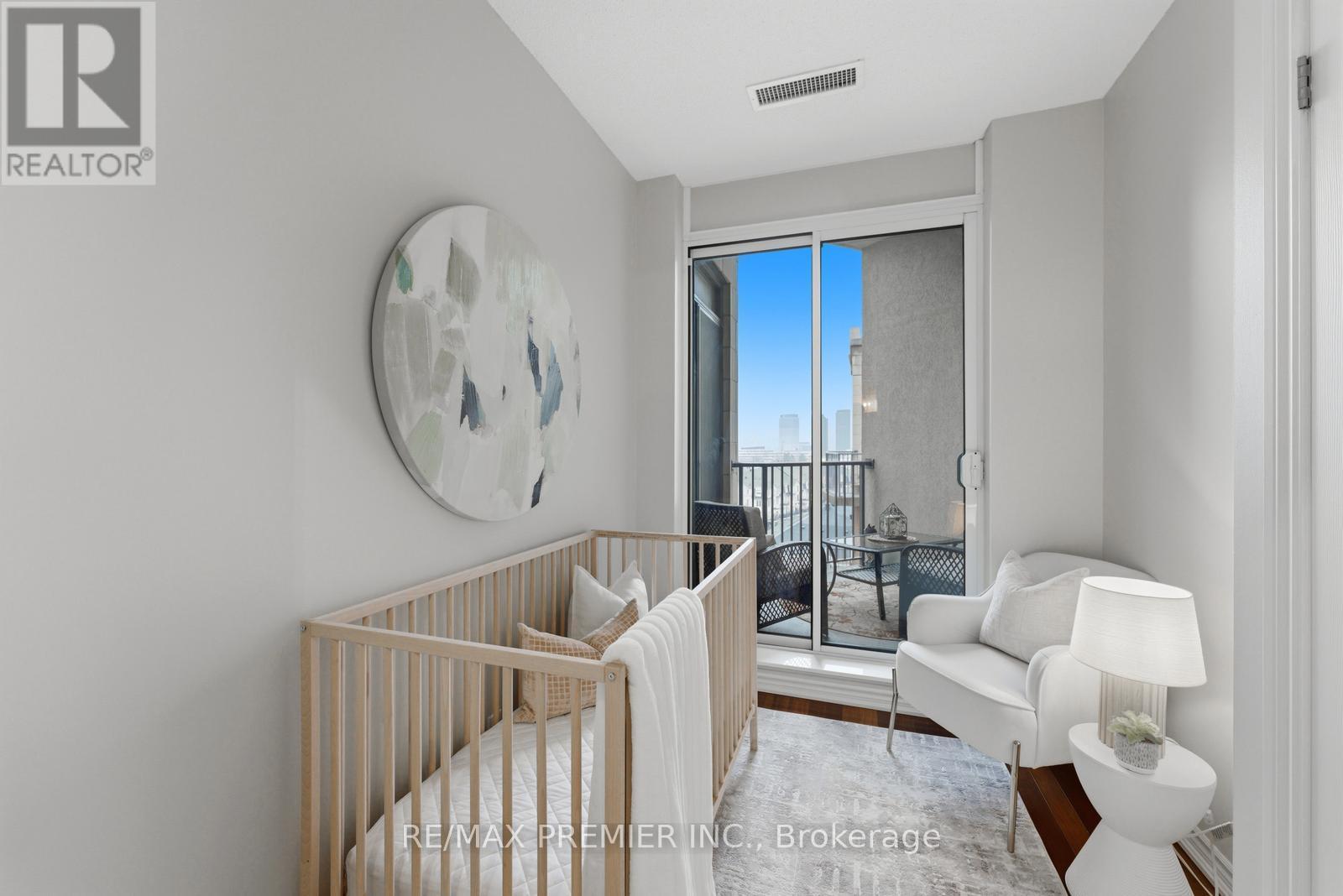 Ph20 - 16 Dallimore Circle, Toronto, ON - Indoor