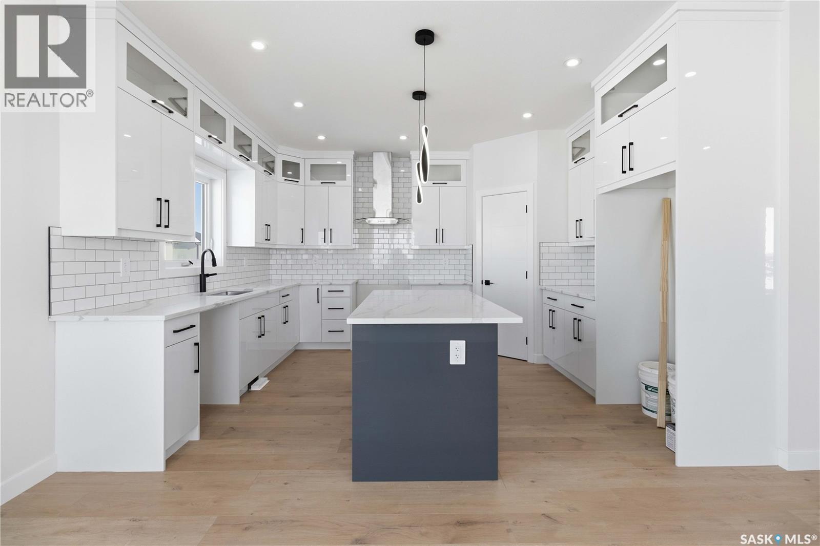 410 Nazarali Manor, Saskatoon, SK