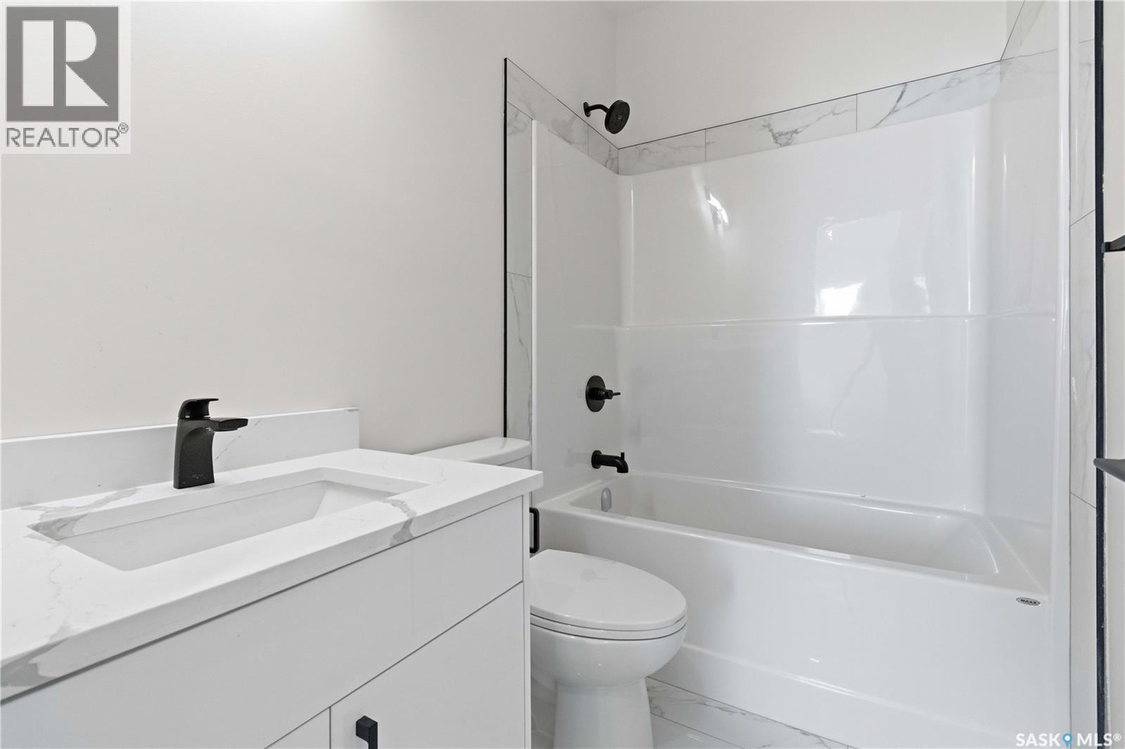 410 Nazarali Manor, Saskatoon, SK