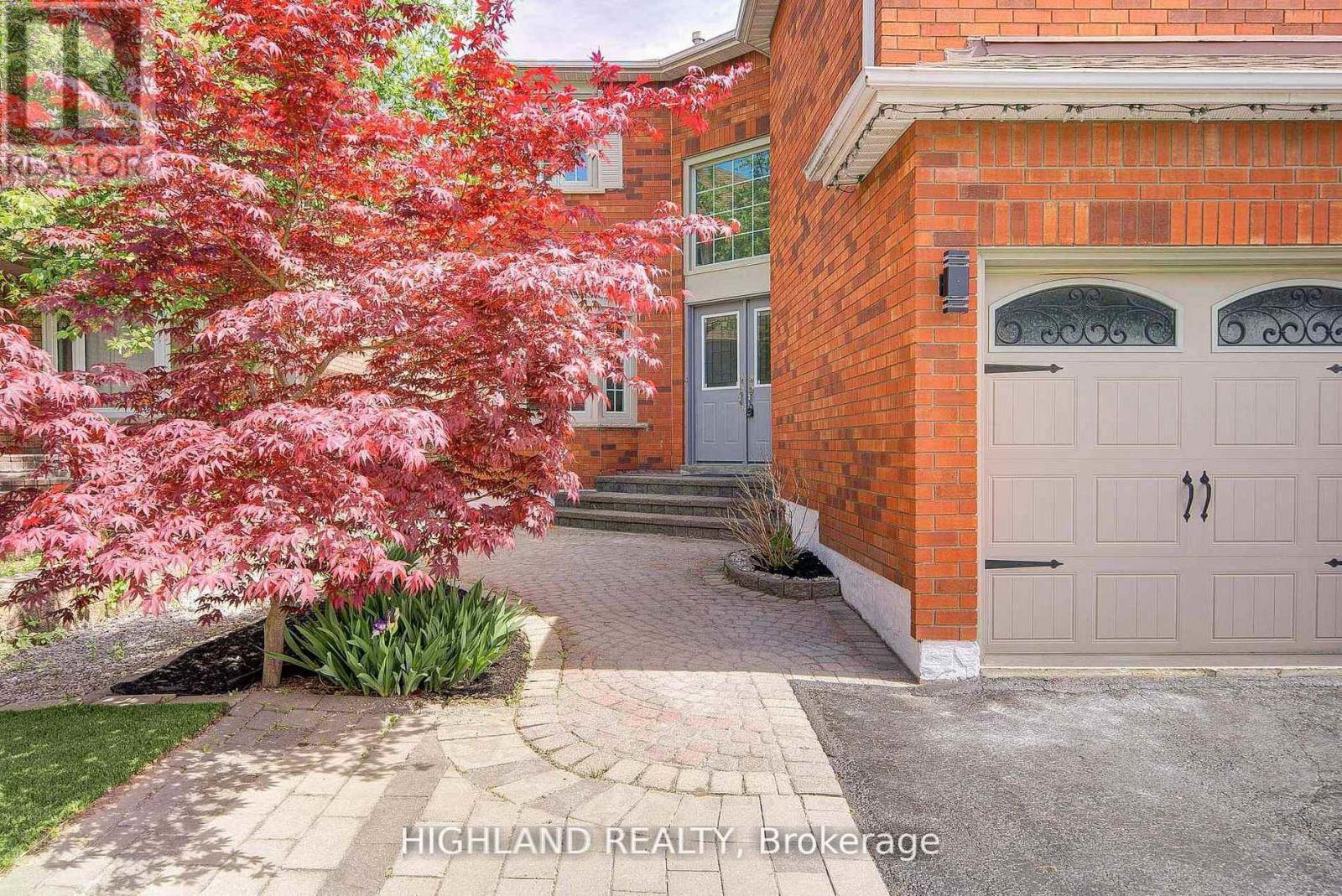 4781 Crystal Rose Drive, Mississauga, ON - Outdoor