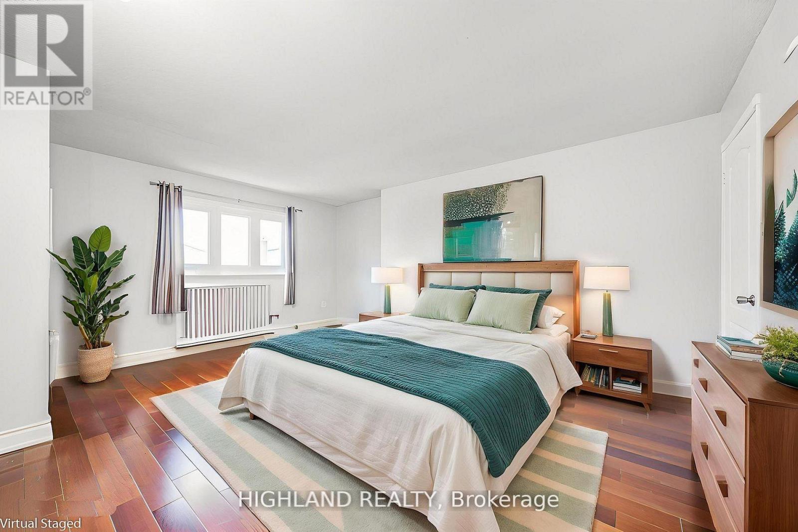 4781 Crystal Rose Drive, Mississauga, ON - Indoor Photo Showing Bedroom