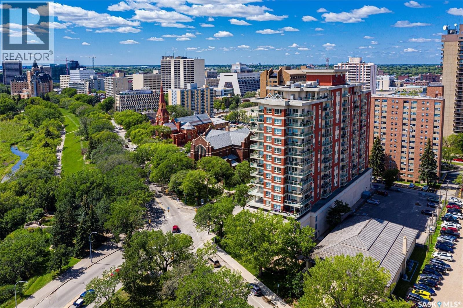 702 902 Spadina Crescent E, Saskatoon, SK - Outdoor With View