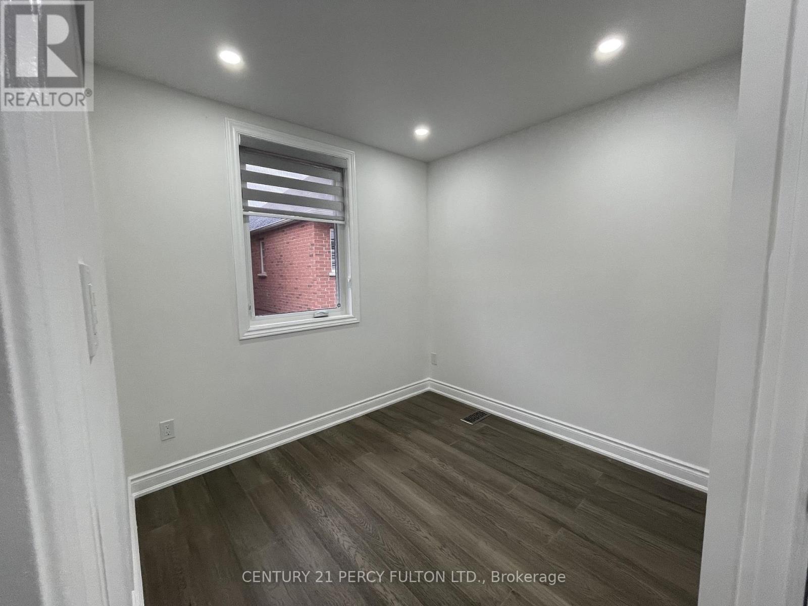 Coach - 530 Country Glen, Markham, ON - Indoor Photo Showing Other Room