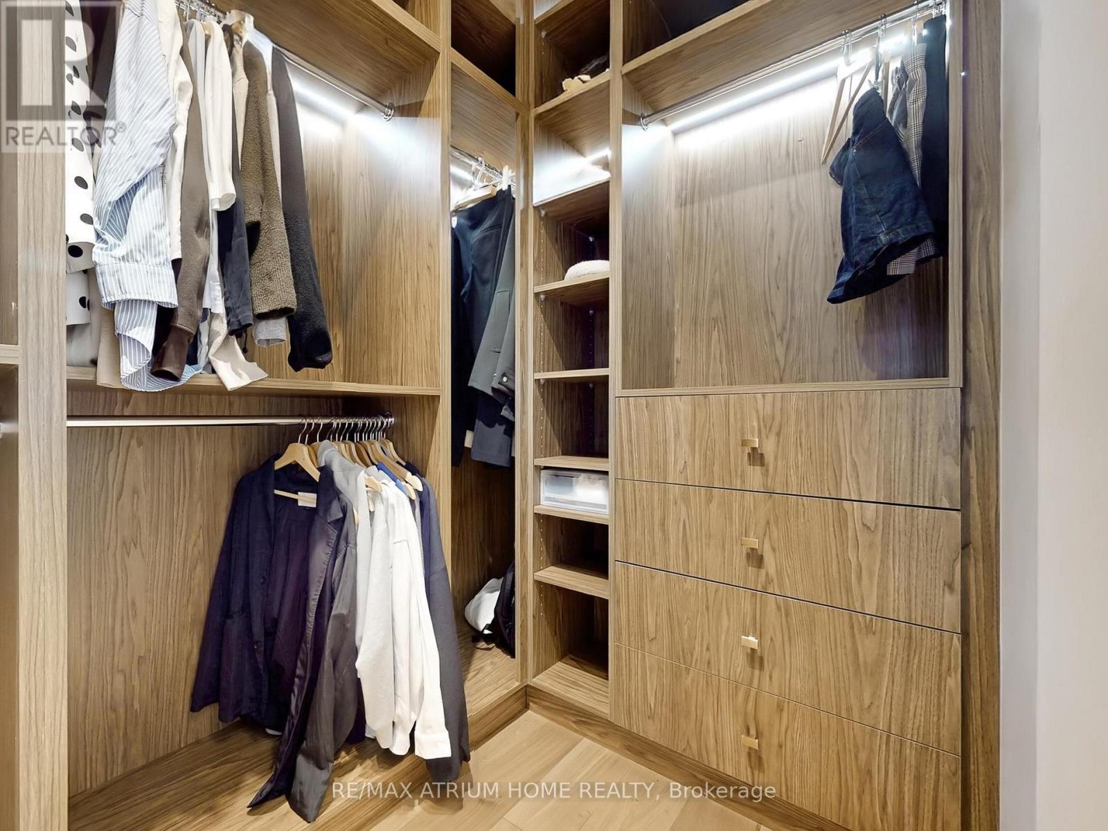 18 Teasel Way, Markham, ON - Indoor With Storage