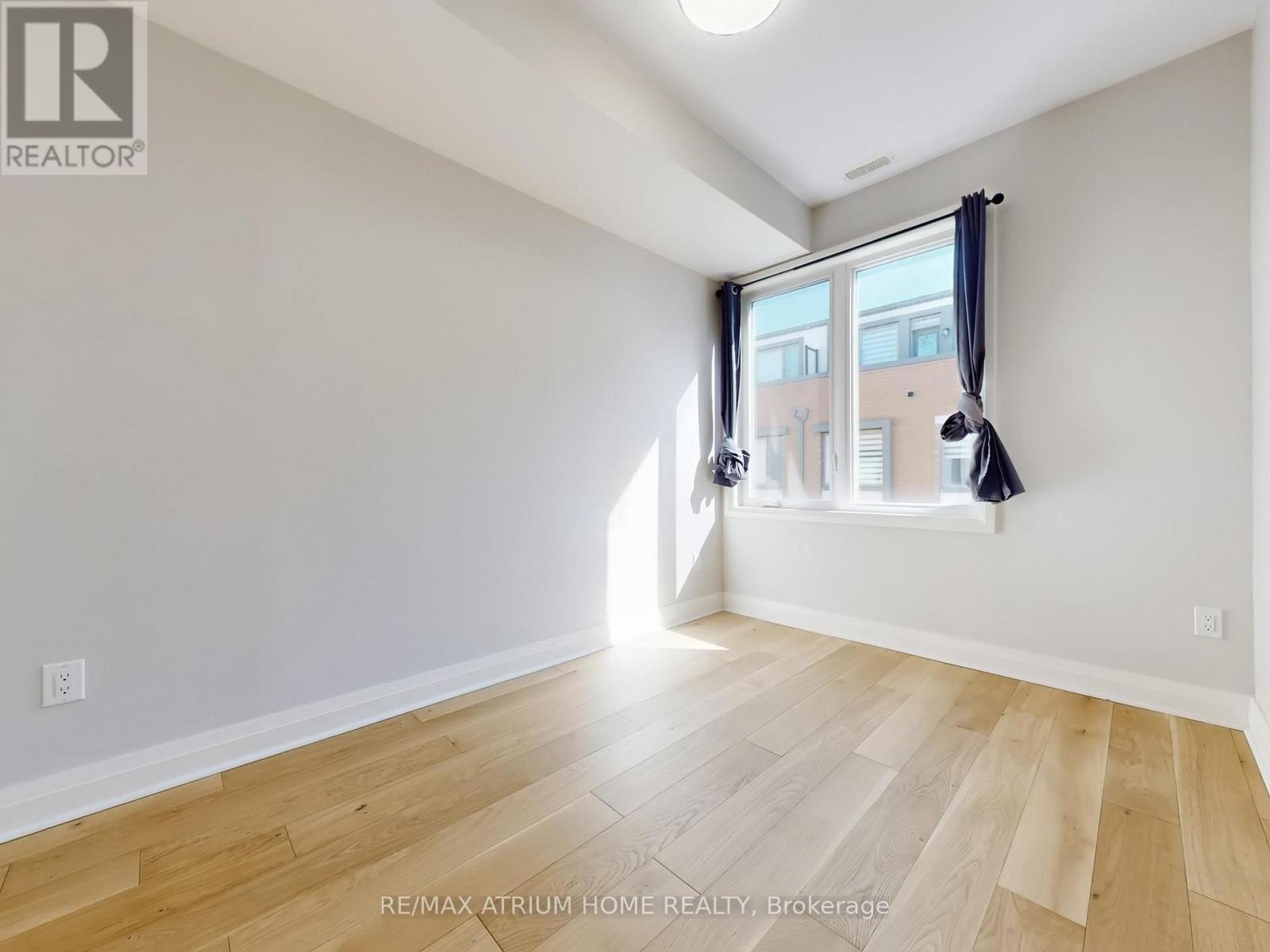 18 Teasel Way, Markham, ON - Indoor Photo Showing Other Room