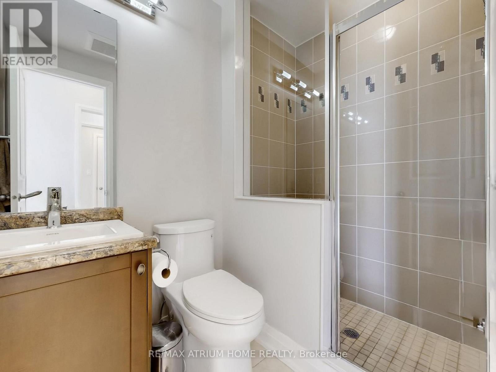 18 Teasel Way, Markham, ON - Indoor Photo Showing Bathroom