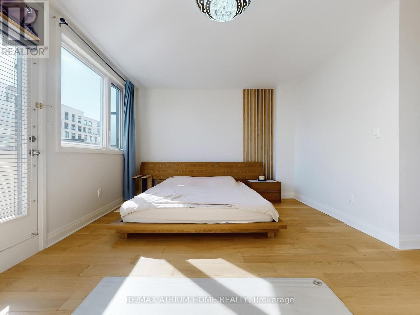 18 Teasel Way, Markham, ON - Indoor Photo Showing Bedroom