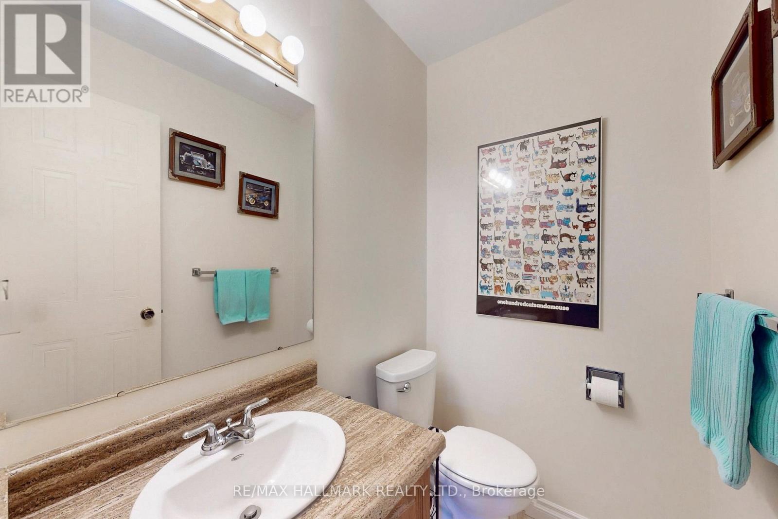 5 Valley Crescent, Aurora, ON - Indoor Photo Showing Bathroom