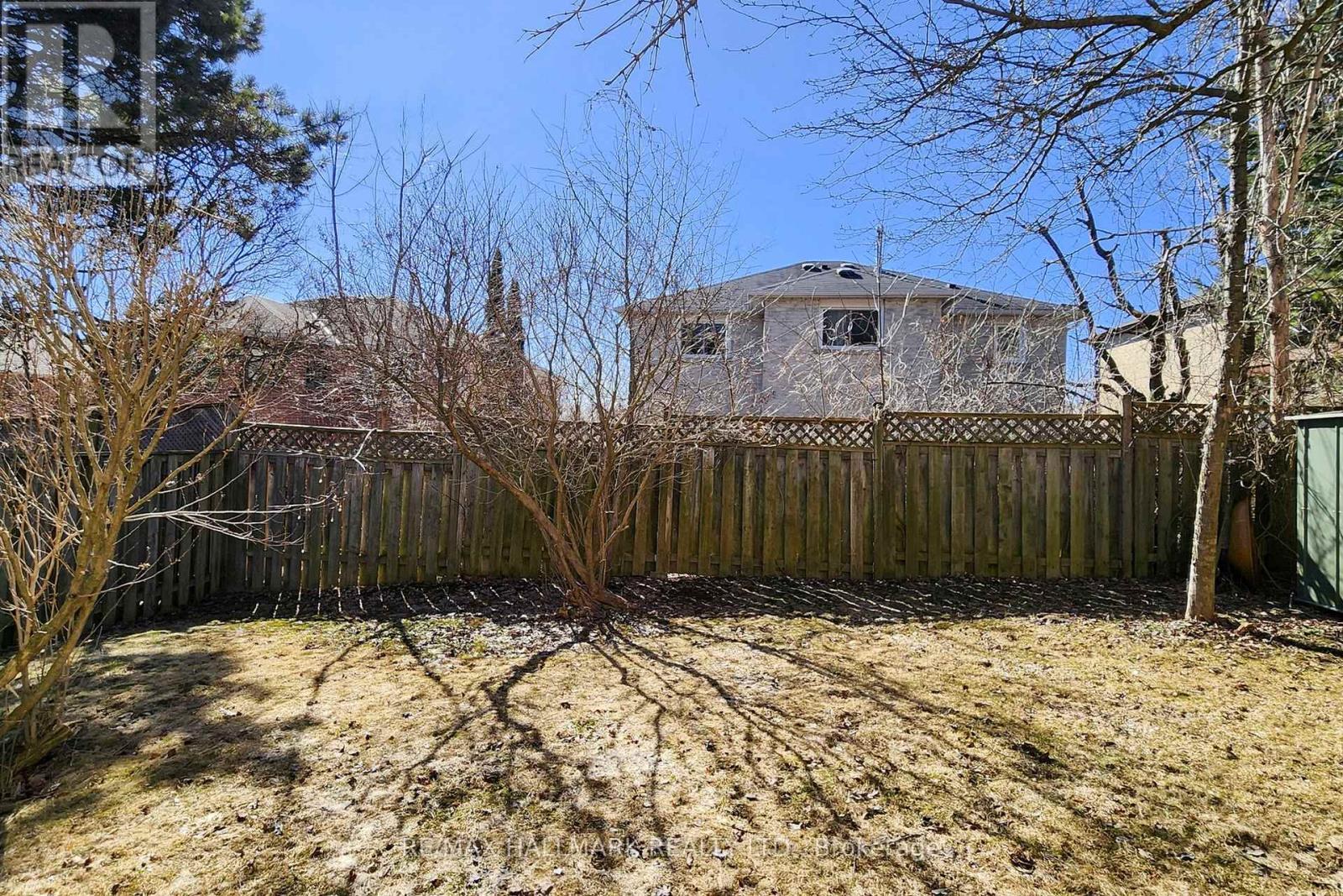 5 Valley Crescent, Aurora, ON - Outdoor