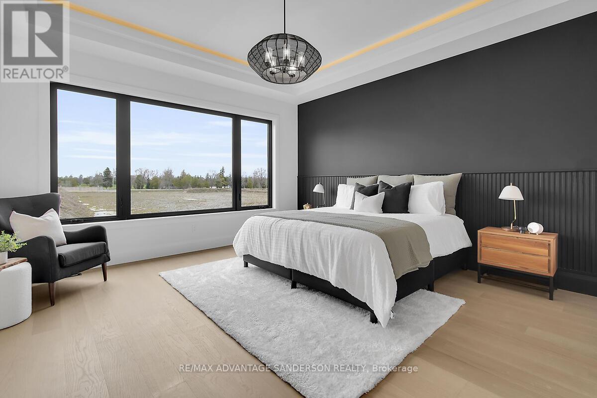 72 Arrowwood Path, Middlesex Centre (Ilderton), ON - Indoor Photo Showing Bedroom