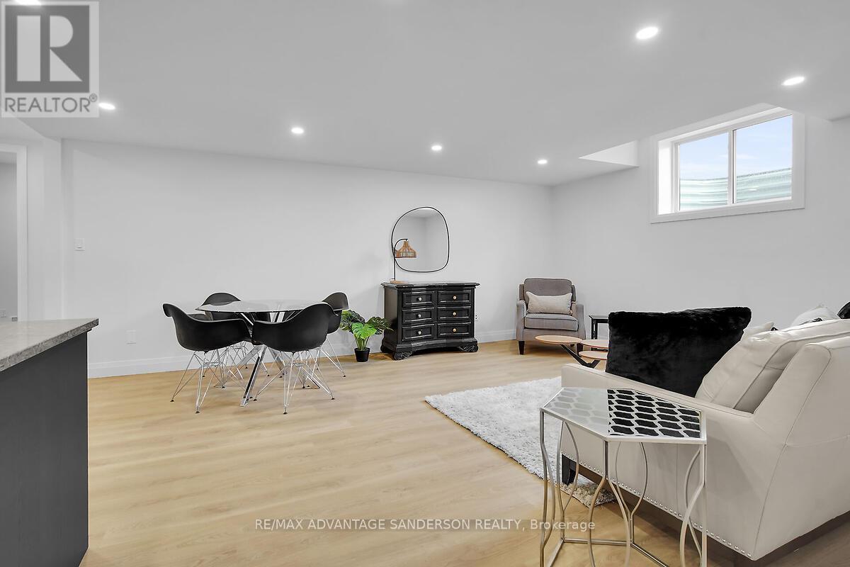 72 Arrowwood Path, Middlesex Centre (Ilderton), ON - Indoor