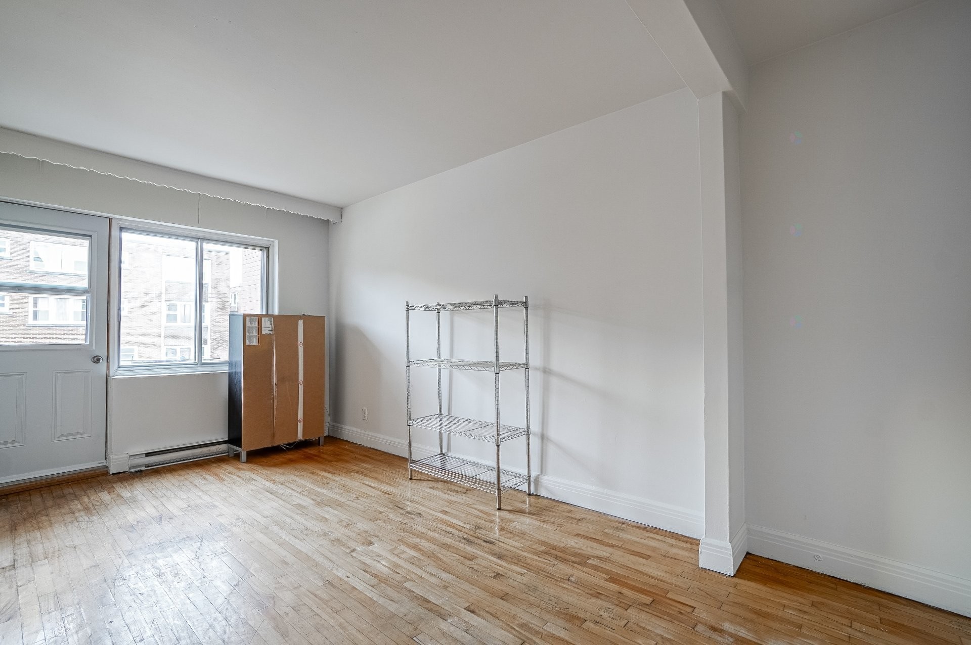 Salon - 6743 Av. Fielding, Montréal (Côte-Des-Neiges/Notre-Dame-De-Grâce), QC - Indoor Photo Showing Other Room