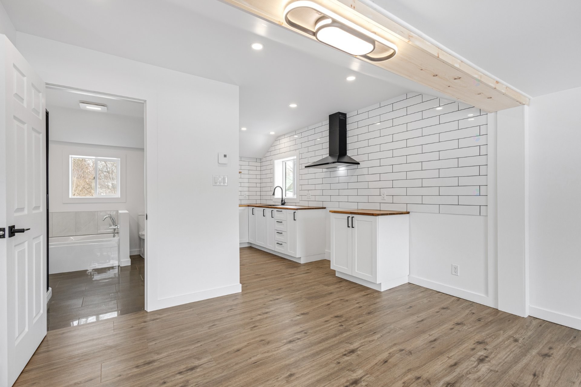 Kitchen - 5 Rue Beaulne, Waterloo, QC - Indoor