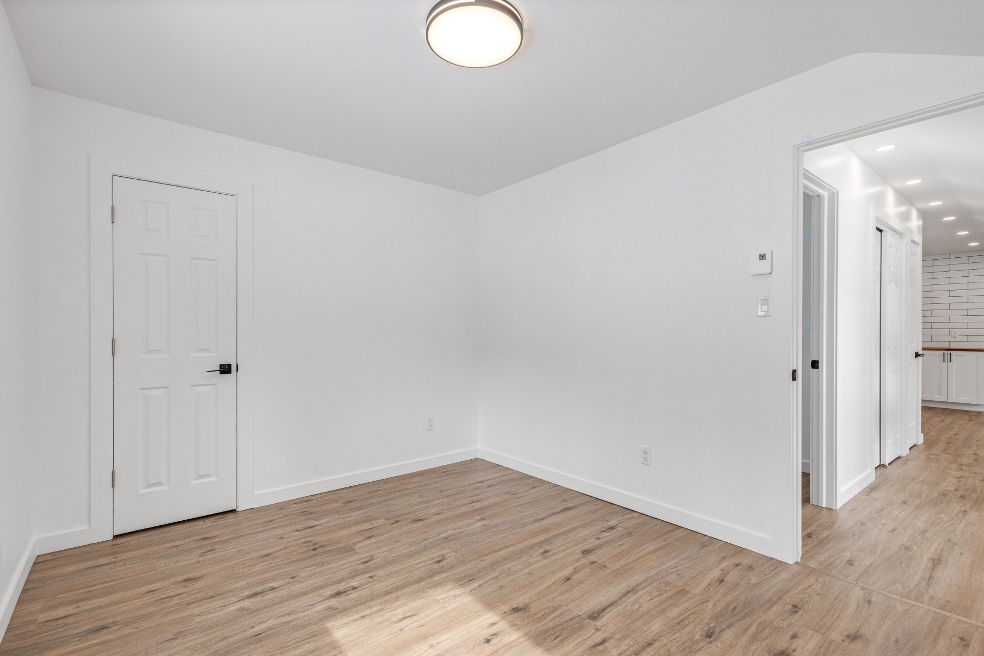 Bedroom - 5 Rue Beaulne, Waterloo, QC - Indoor Photo Showing Other Room