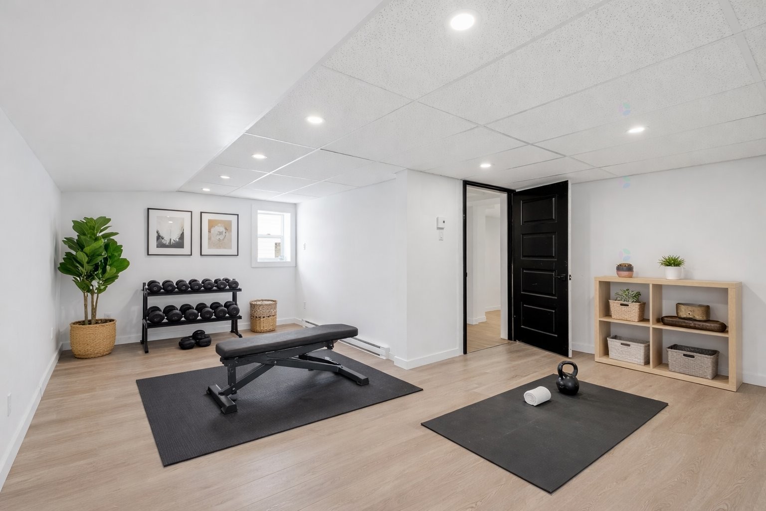 Family Room - 5 Rue Beaulne, Waterloo, QC - Indoor