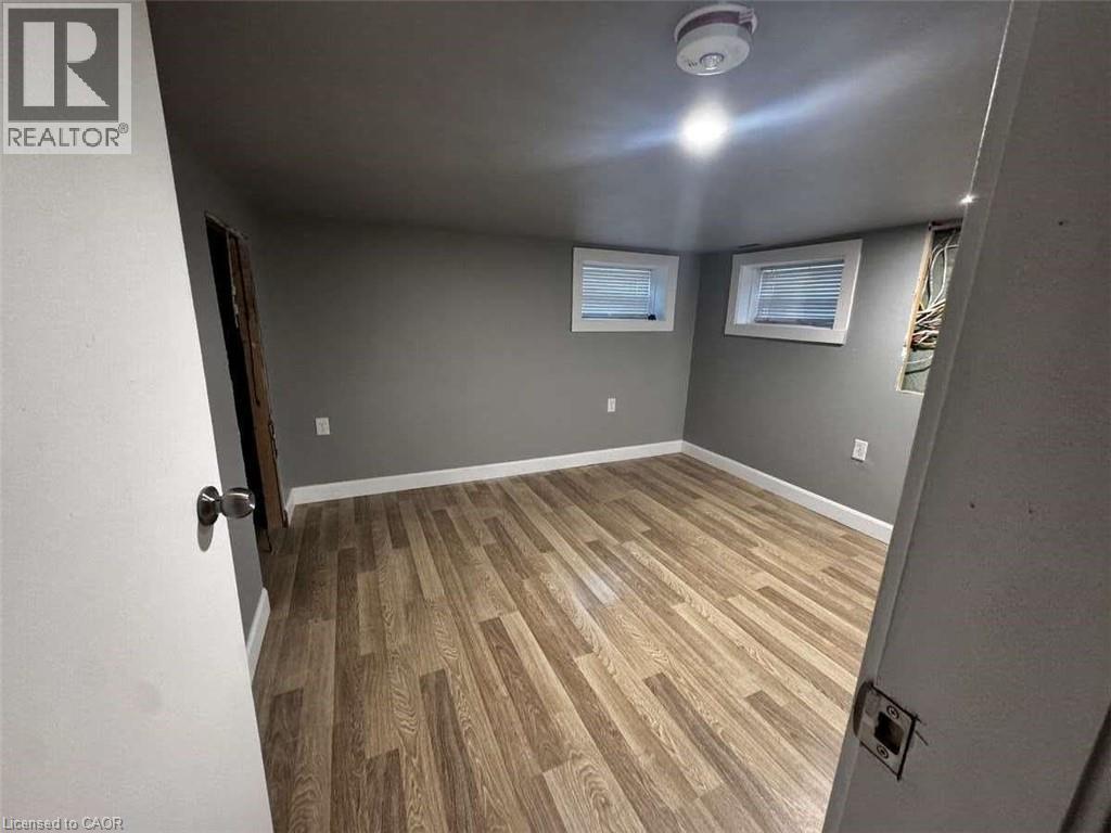 735 Beach Boulevard, Hamilton, ON - Indoor