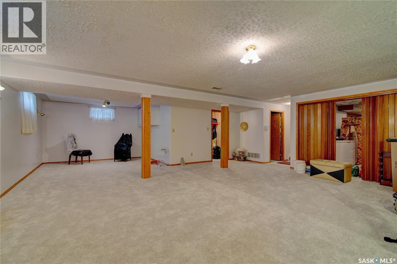 4550 2Nd Avenue, Regina, SK - Indoor Photo Showing Basement