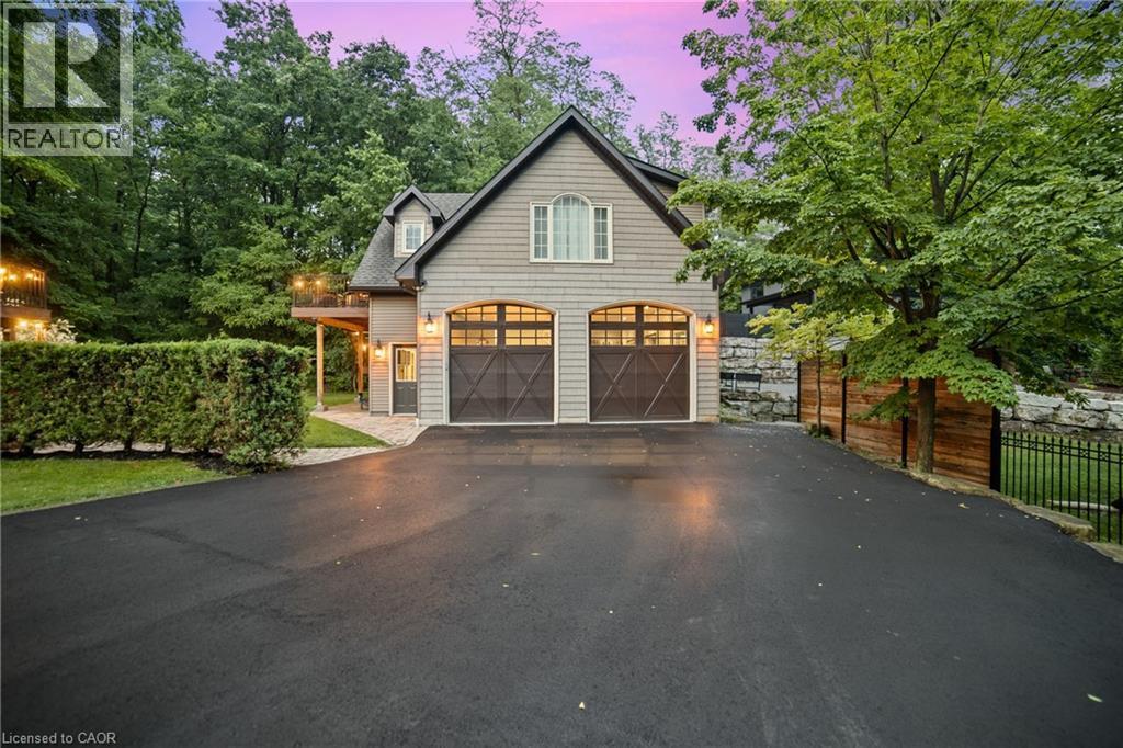 Guest house above detached double garage (this was built in 2016) - 515 Hamilton Drive, Ancaster, ON - Outdoor
