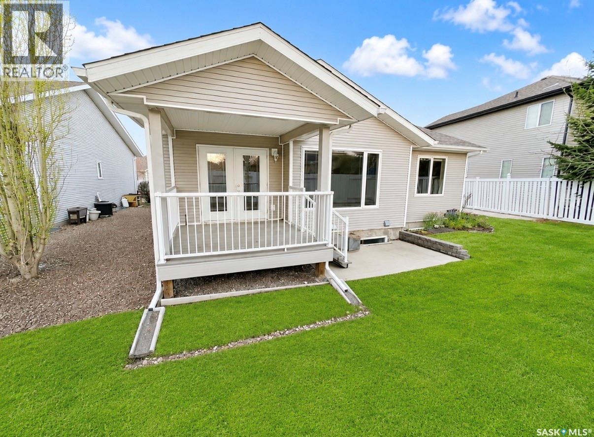 29 500 Battleford Trail, Swift Current, SK - Outdoor With Deck Patio Veranda