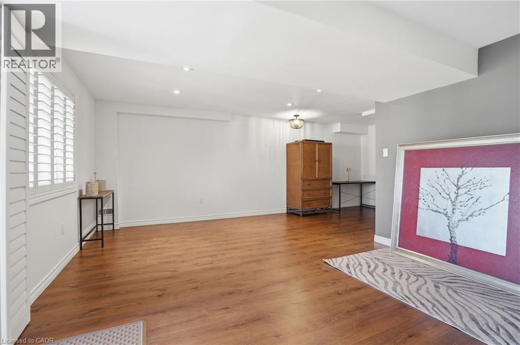 4020 Alexan Crescent, Burlington, ON - Indoor