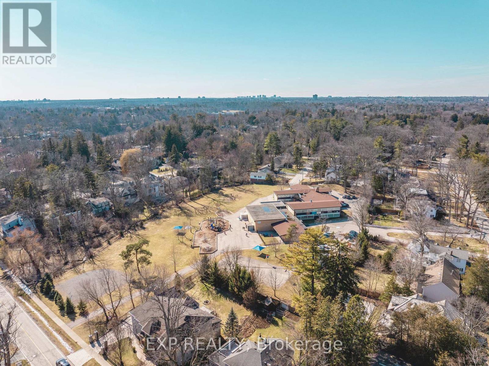 1252 Mona Road, Mississauga, ON - Outdoor With View
