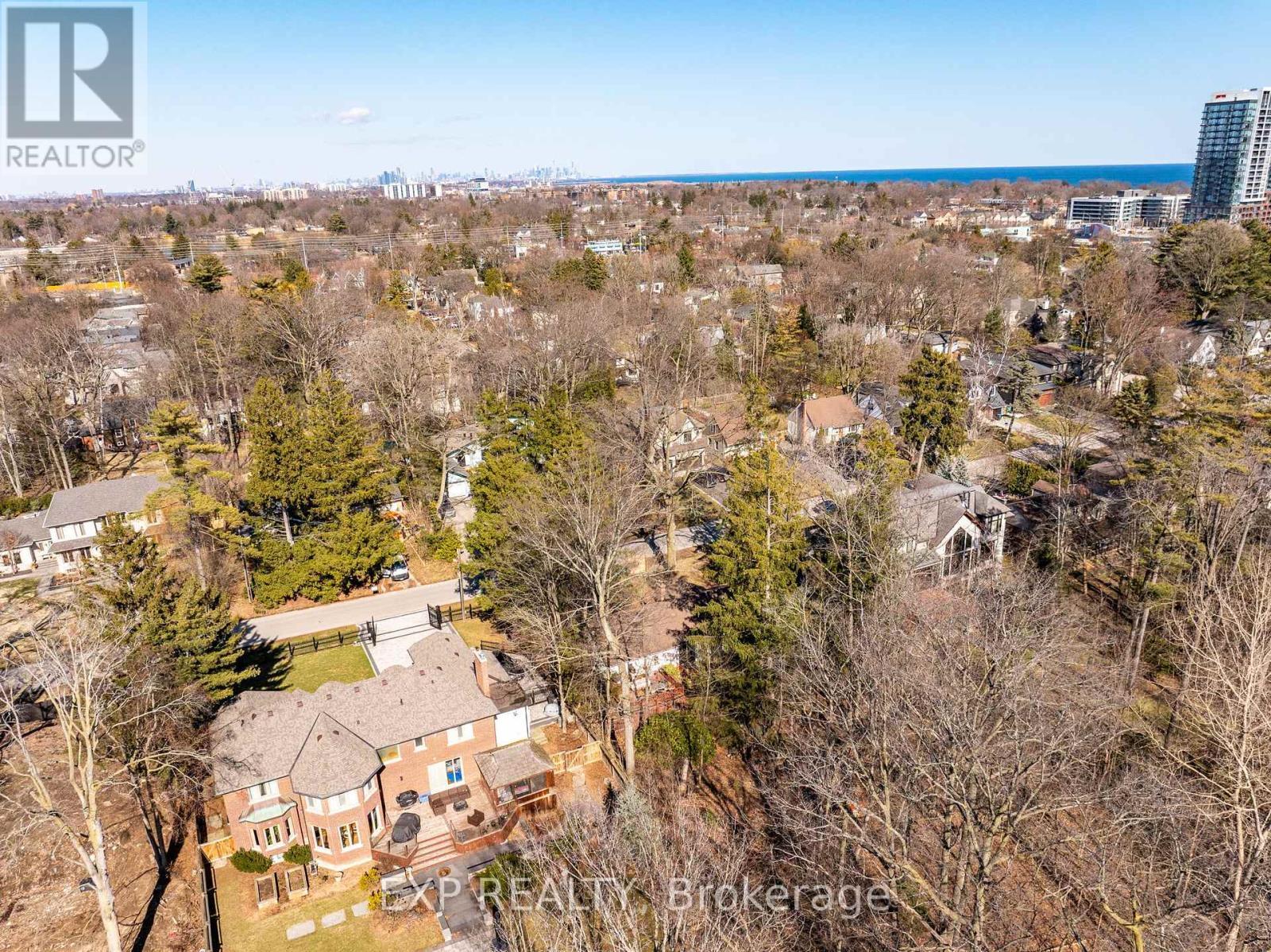 1252 Mona Road, Mississauga, ON - Outdoor With View