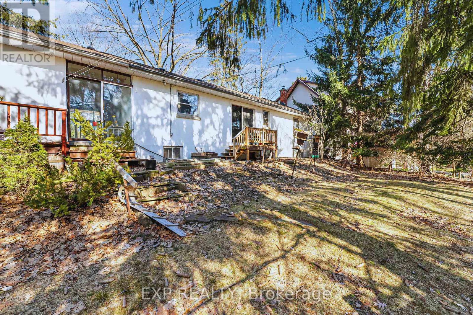 1252 Mona Road, Mississauga, ON - Outdoor