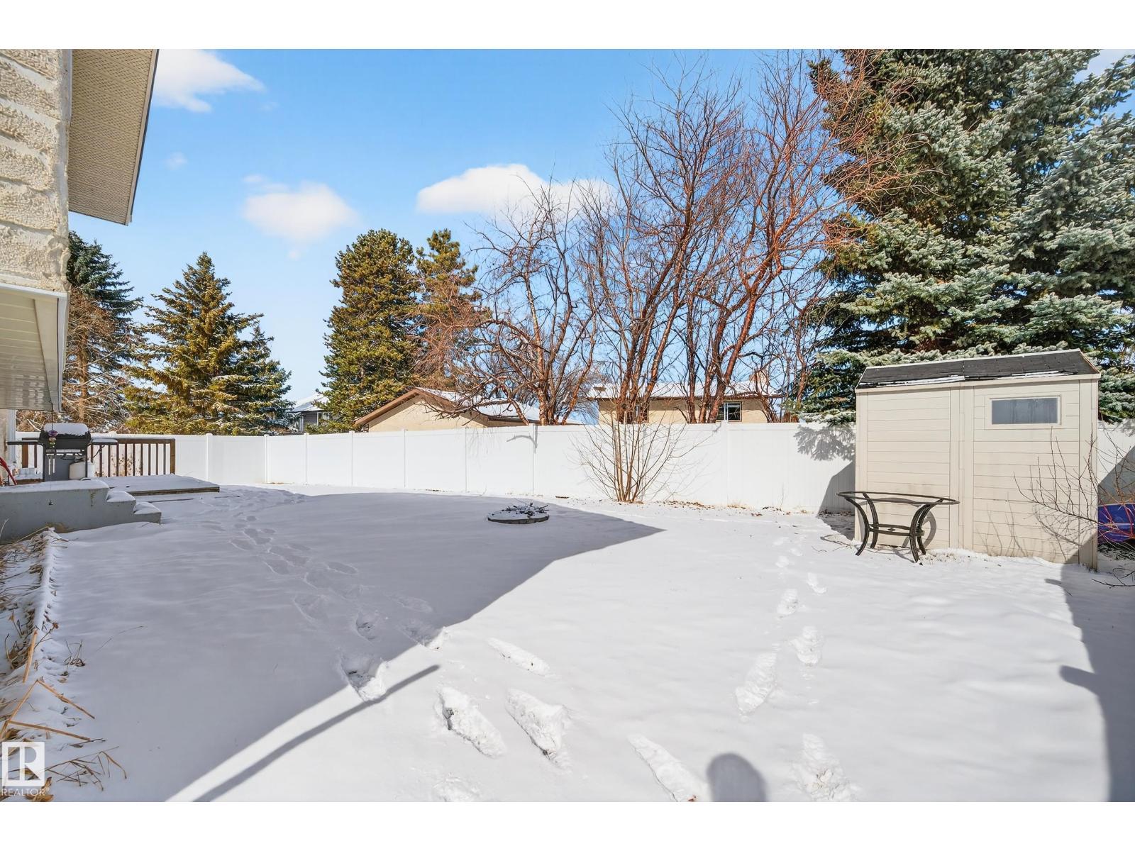 4112 30 Av Nw, Edmonton, AB - Outdoor