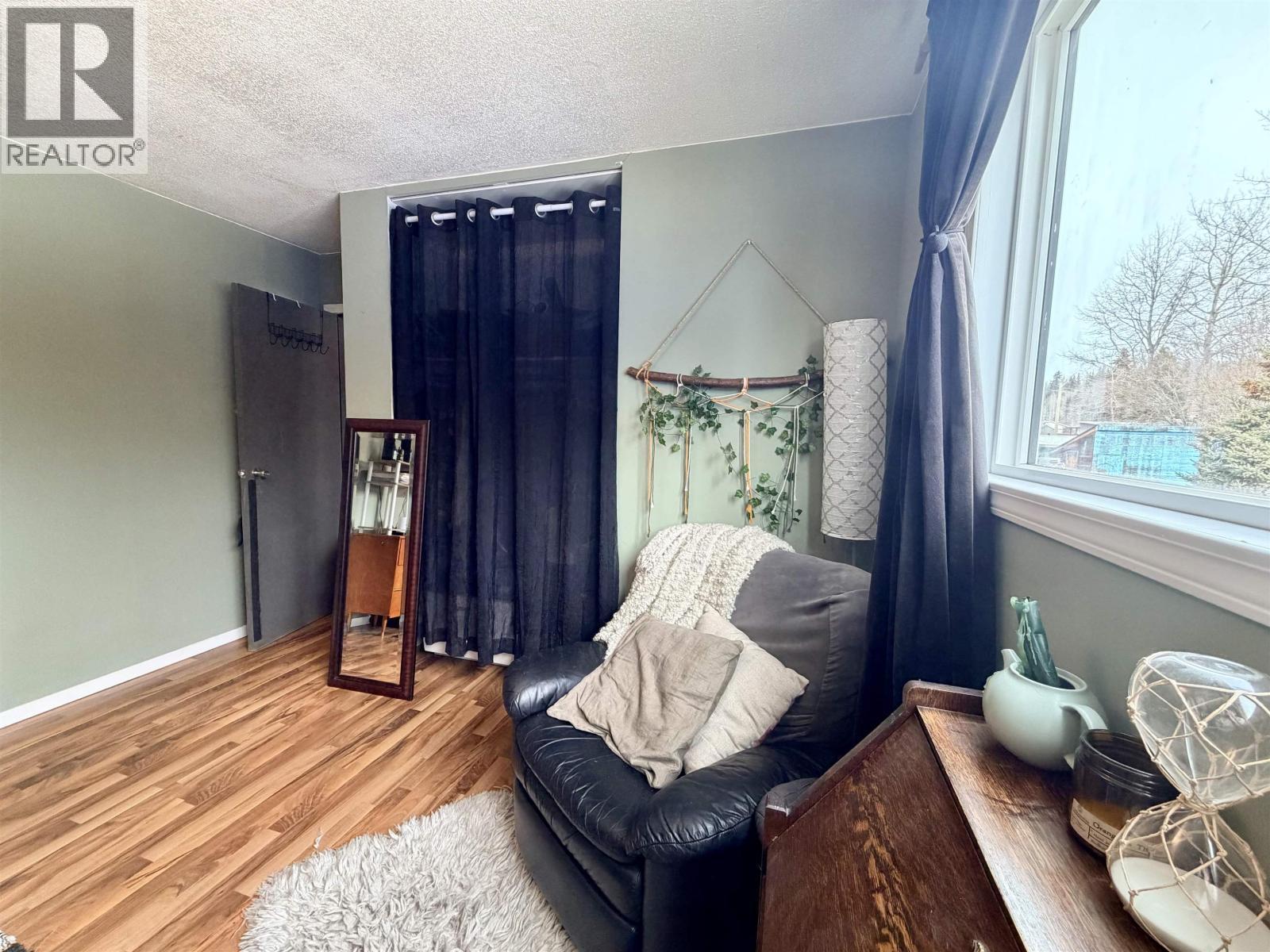 168 E 3Rd Avenue, Fort St. James, BC - Indoor