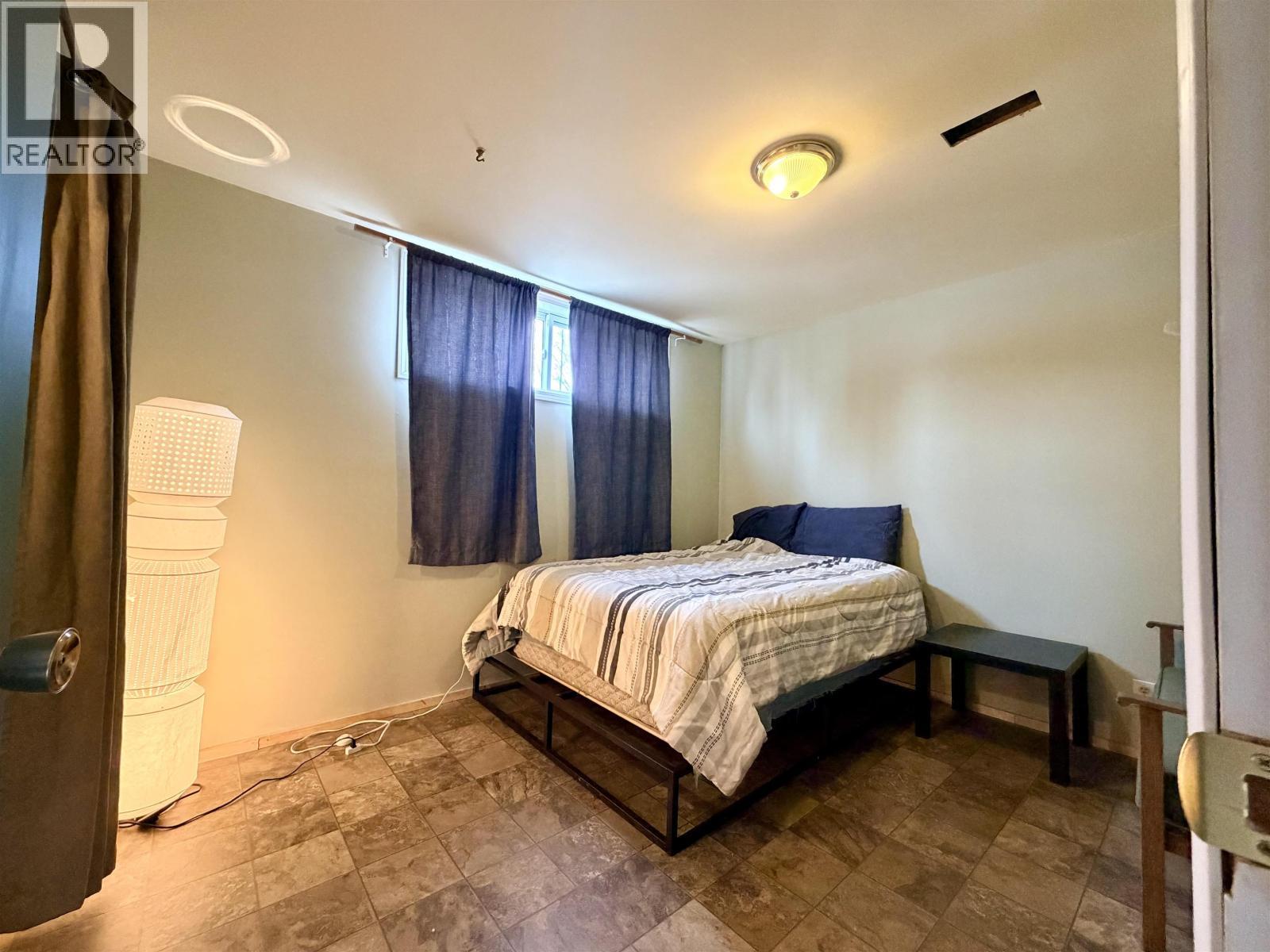 168 E 3Rd Avenue, Fort St. James, BC - Indoor Photo Showing Bedroom