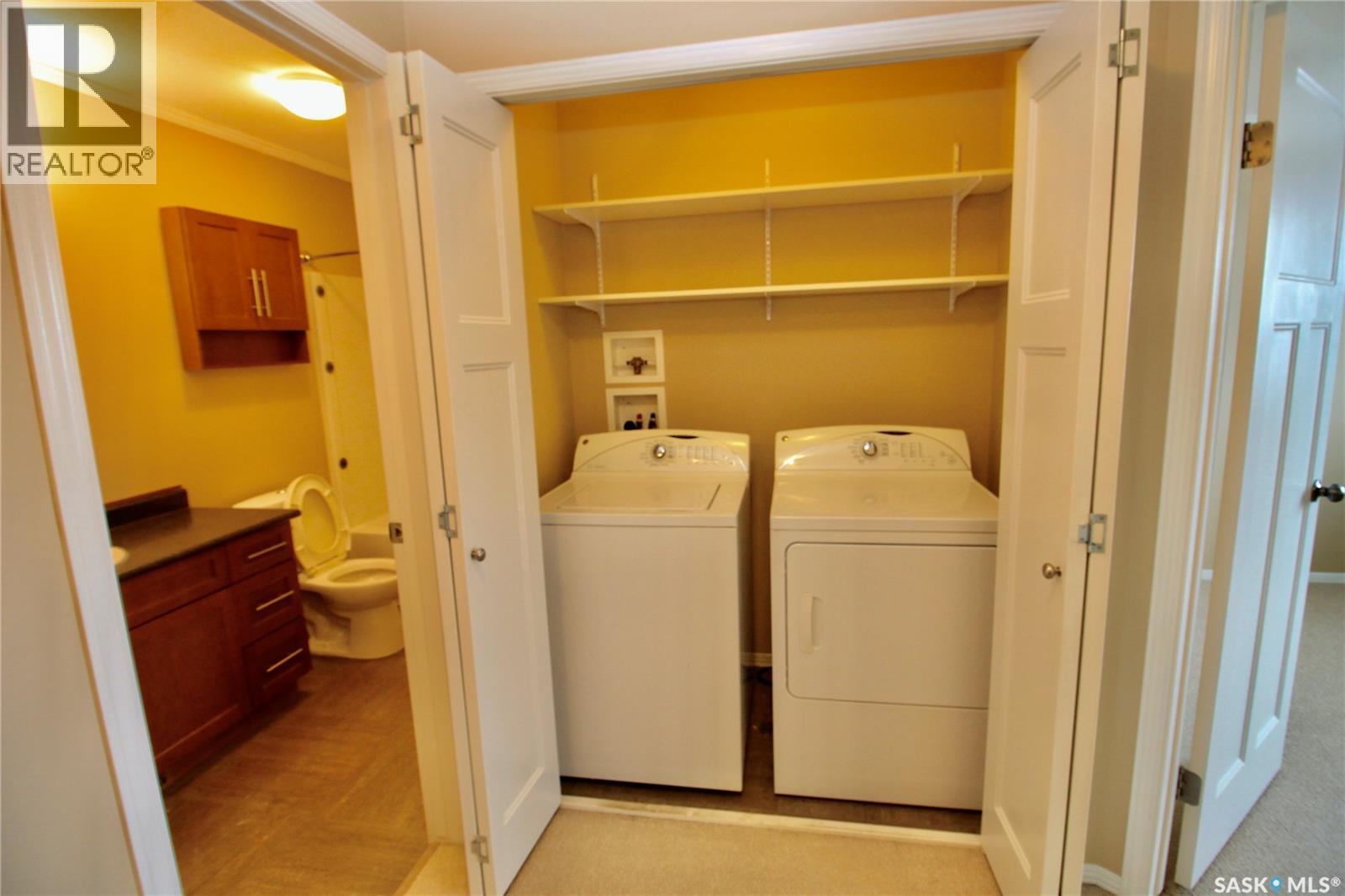 308 115 Dalgleish Link, Saskatoon, SK - Indoor Photo Showing Laundry Room