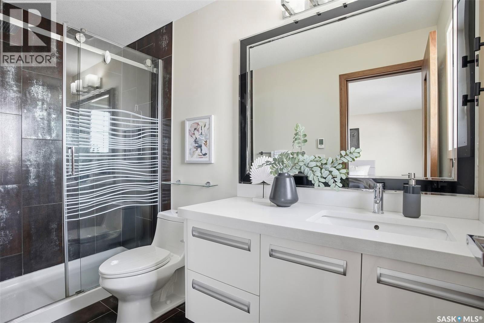 434 Pichler Crescent, Saskatoon, SK - Indoor Photo Showing Bathroom