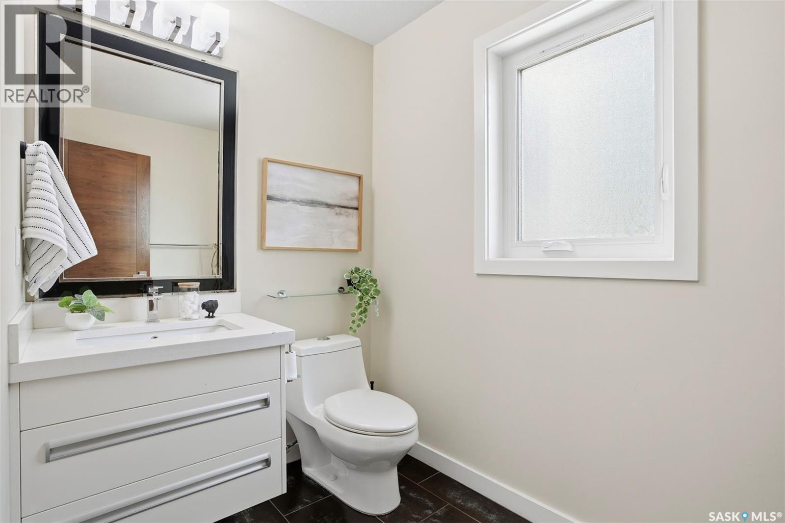 434 Pichler Crescent, Saskatoon, SK - Indoor Photo Showing Bathroom