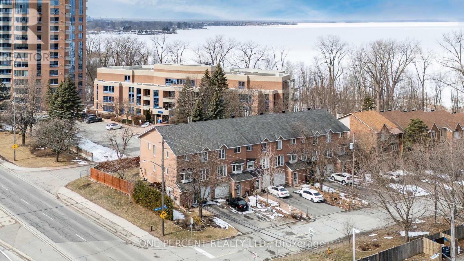30 Maplehurst Avenue, Ottawa, ON - Outdoor