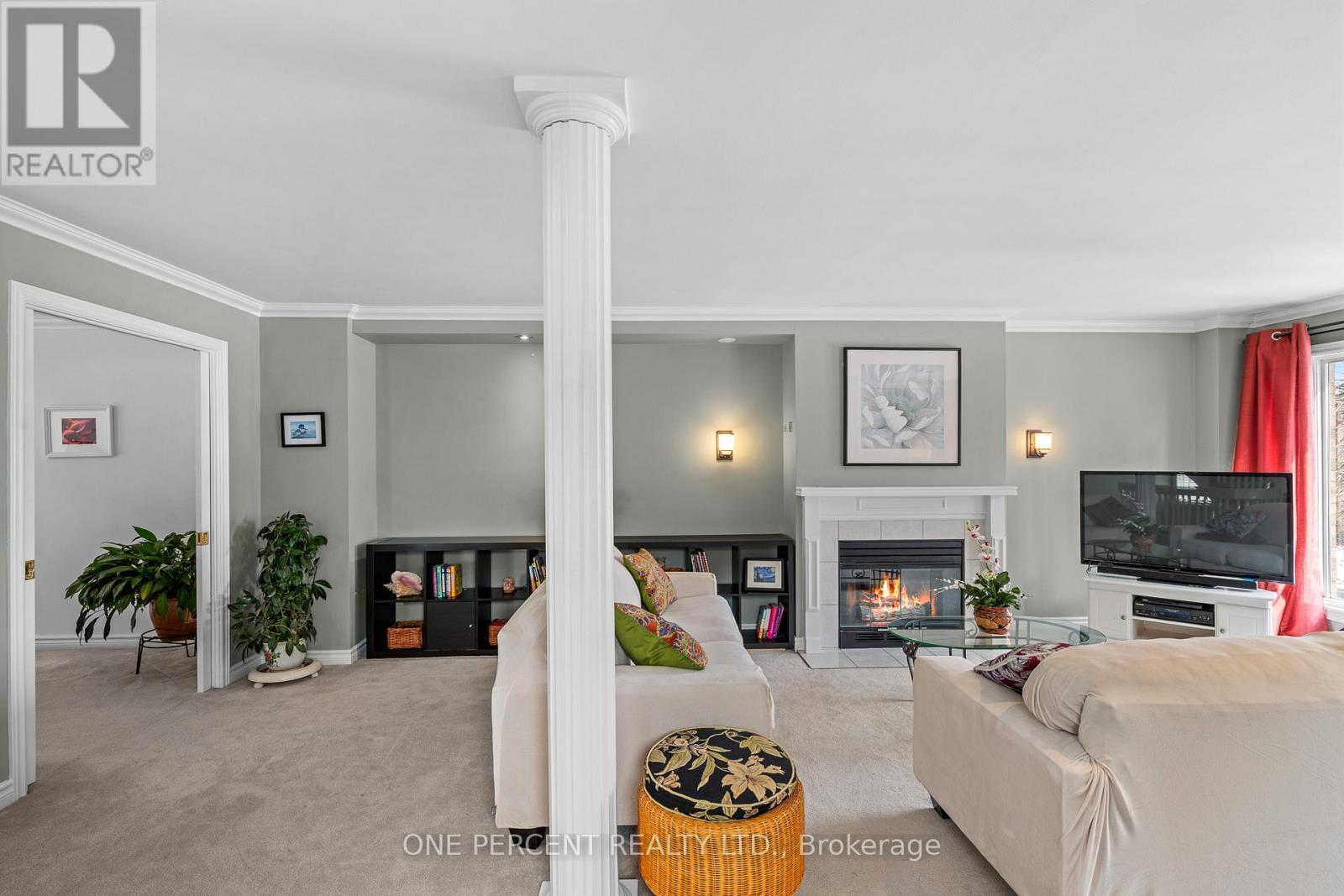 30 Maplehurst Avenue, Ottawa, ON - Indoor With Fireplace