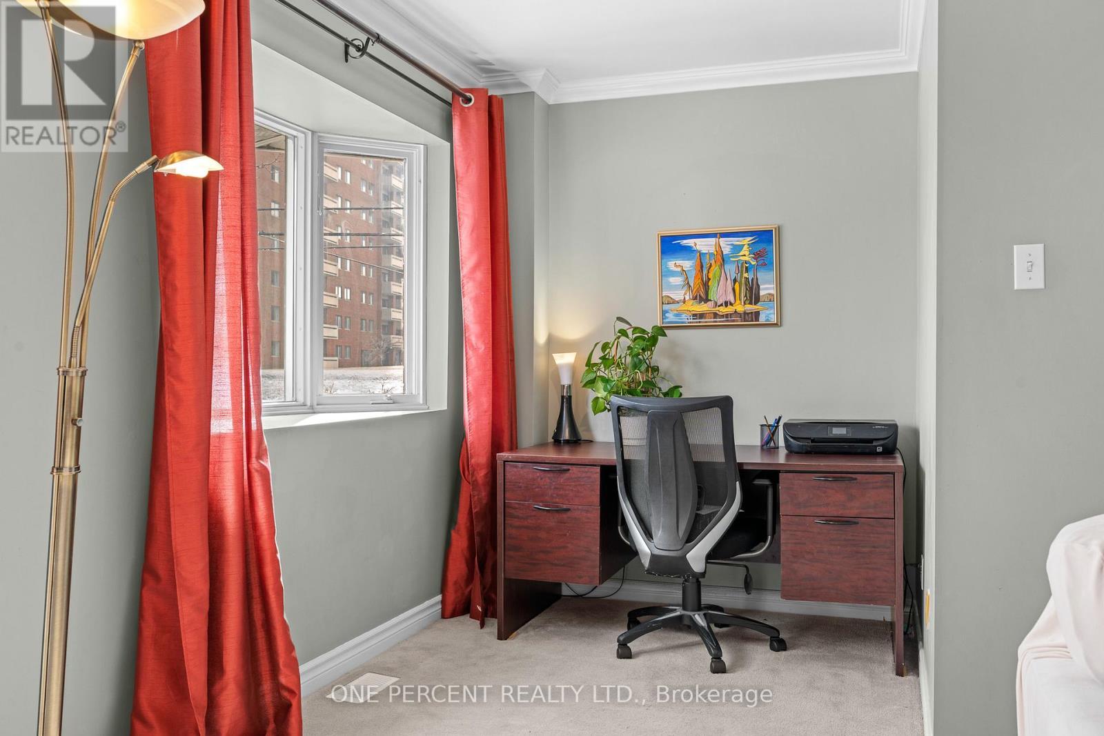 30 Maplehurst Avenue, Ottawa, ON - Indoor