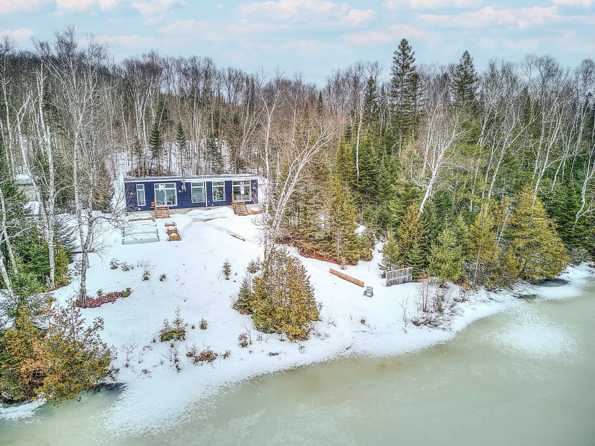 Overall view - 103 Ch. Baumann, Lac-Saguay, QC - Outdoor With Body Of Water With View
