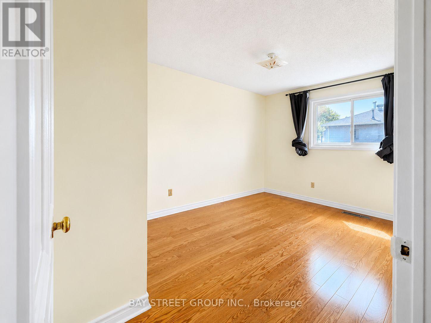 2554 Valencia Road, Mississauga, ON - Indoor Photo Showing Other Room