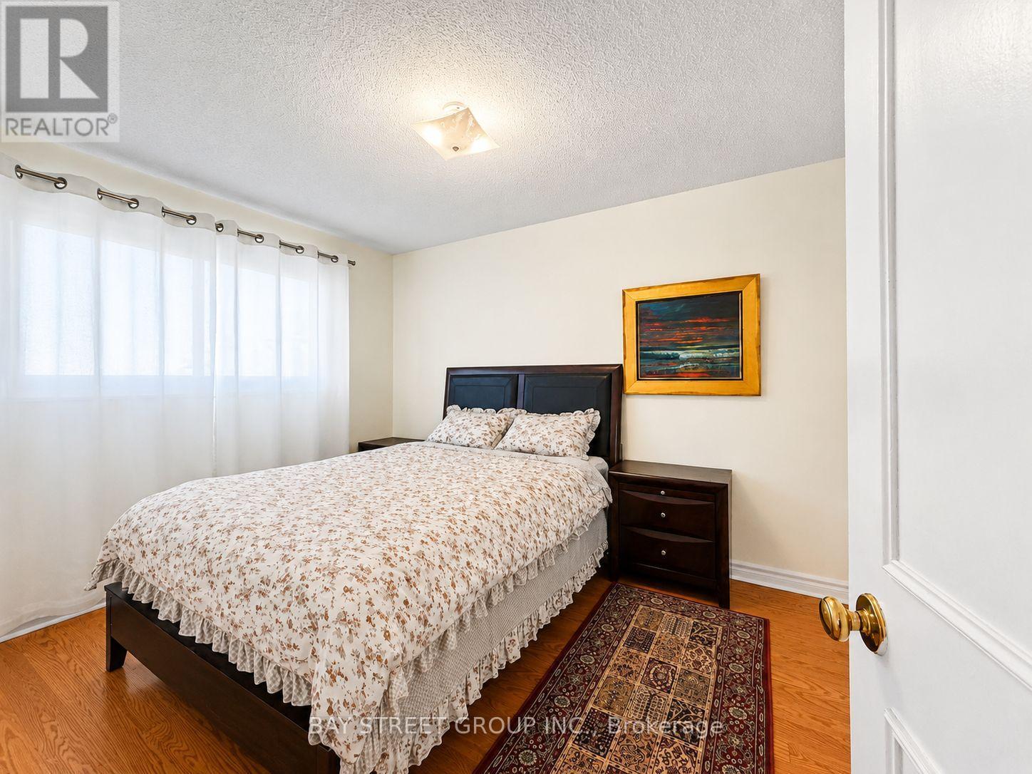 2554 Valencia Road, Mississauga, ON - Indoor Photo Showing Bedroom