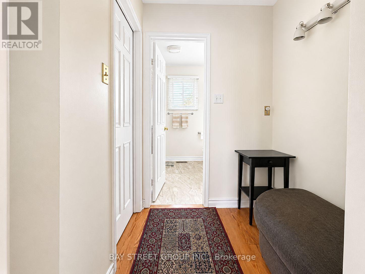 2554 Valencia Road, Mississauga, ON - Indoor
