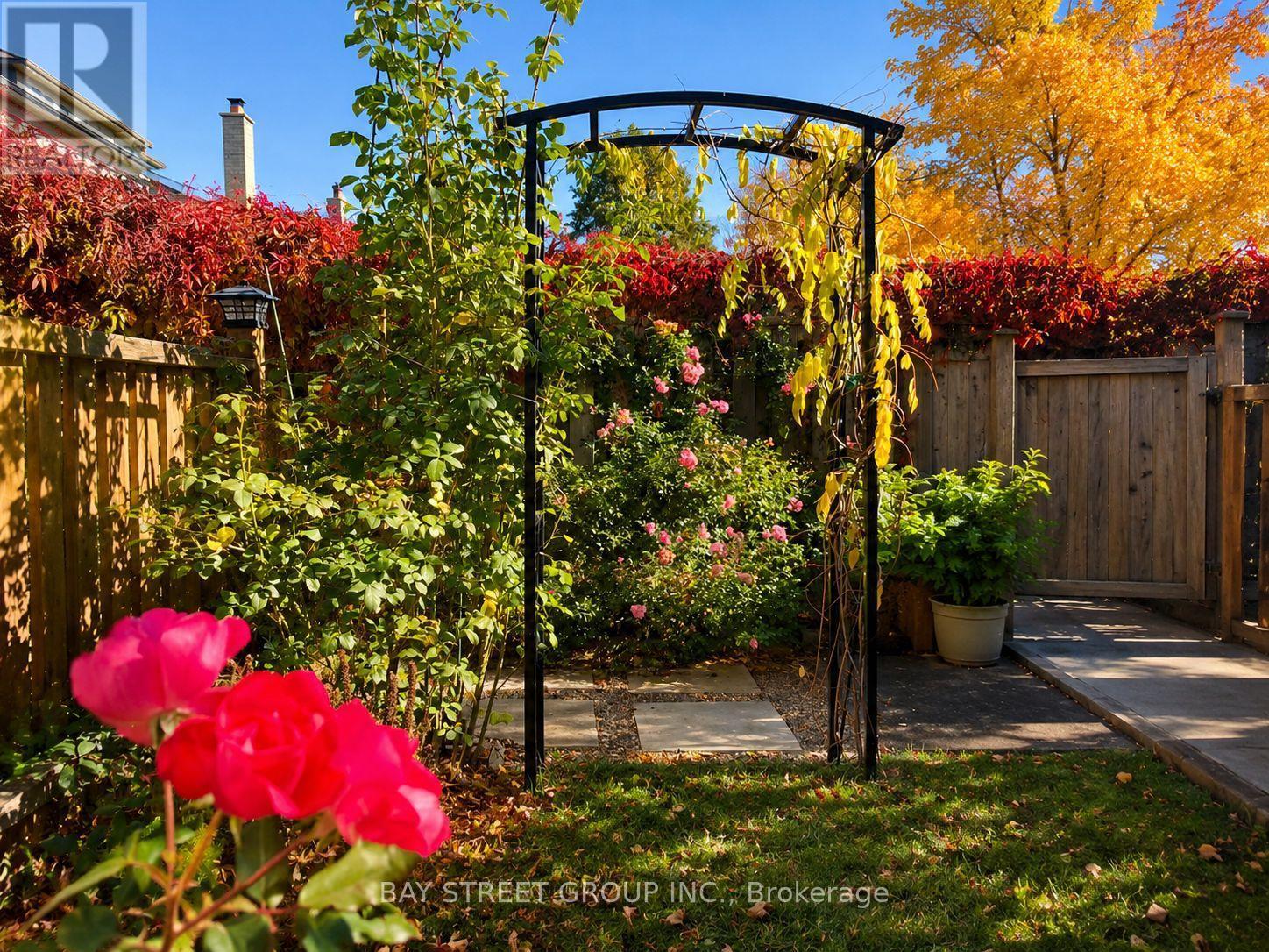 2554 Valencia Road, Mississauga, ON - Outdoor