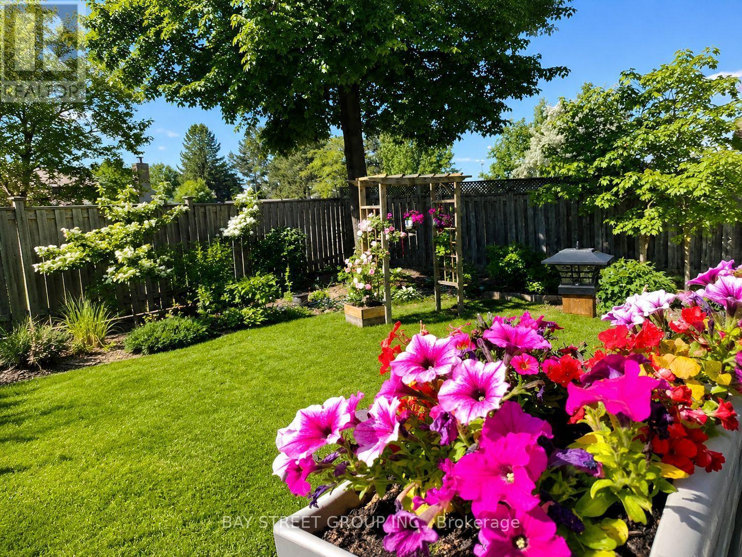 2554 Valencia Road, Mississauga, ON - Outdoor