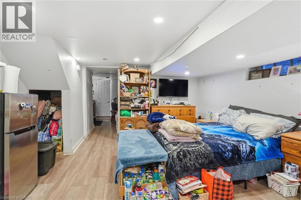 75 Niagara Street, Hamilton, ON - Indoor