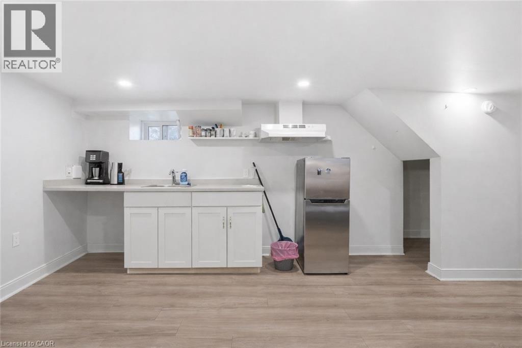 Virtually Staged - 75 Niagara Street, Hamilton, ON - Indoor Photo Showing Other Room