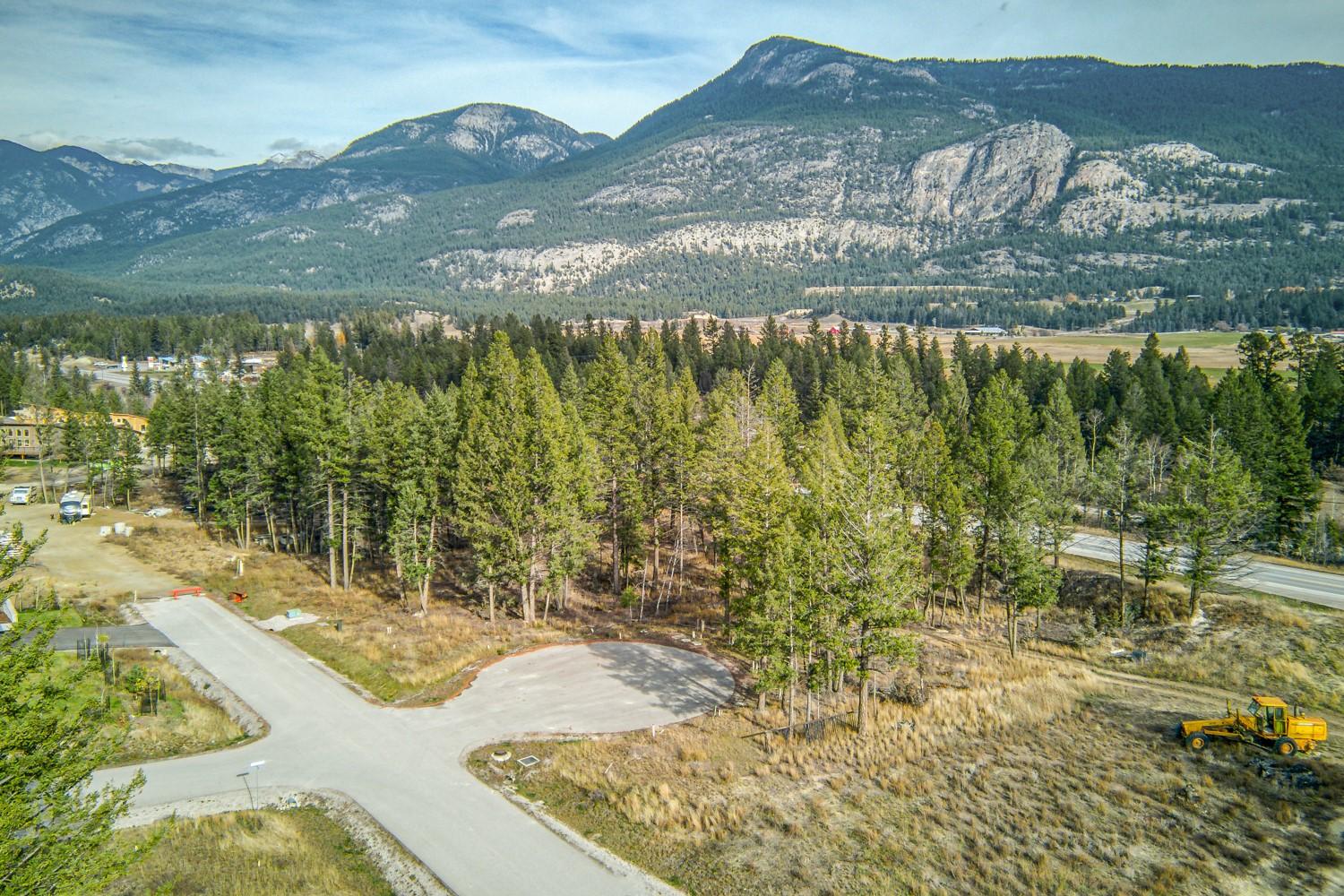 Pedley Heights Drive, Windermere, BC - Outdoor With View