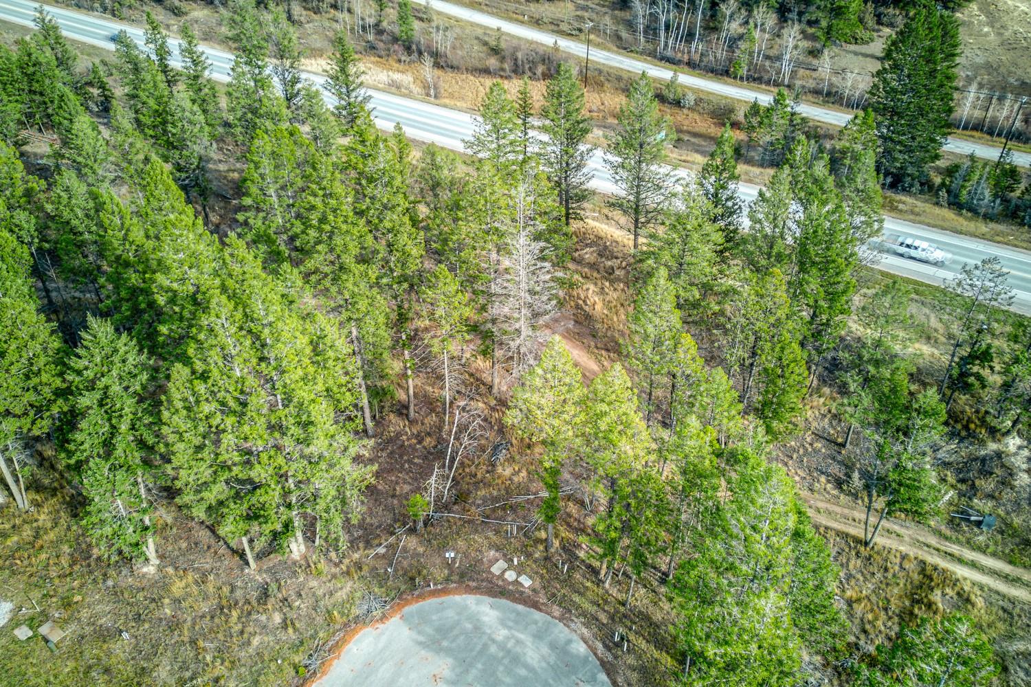 Pedley Heights Drive, Windermere, BC - Outdoor