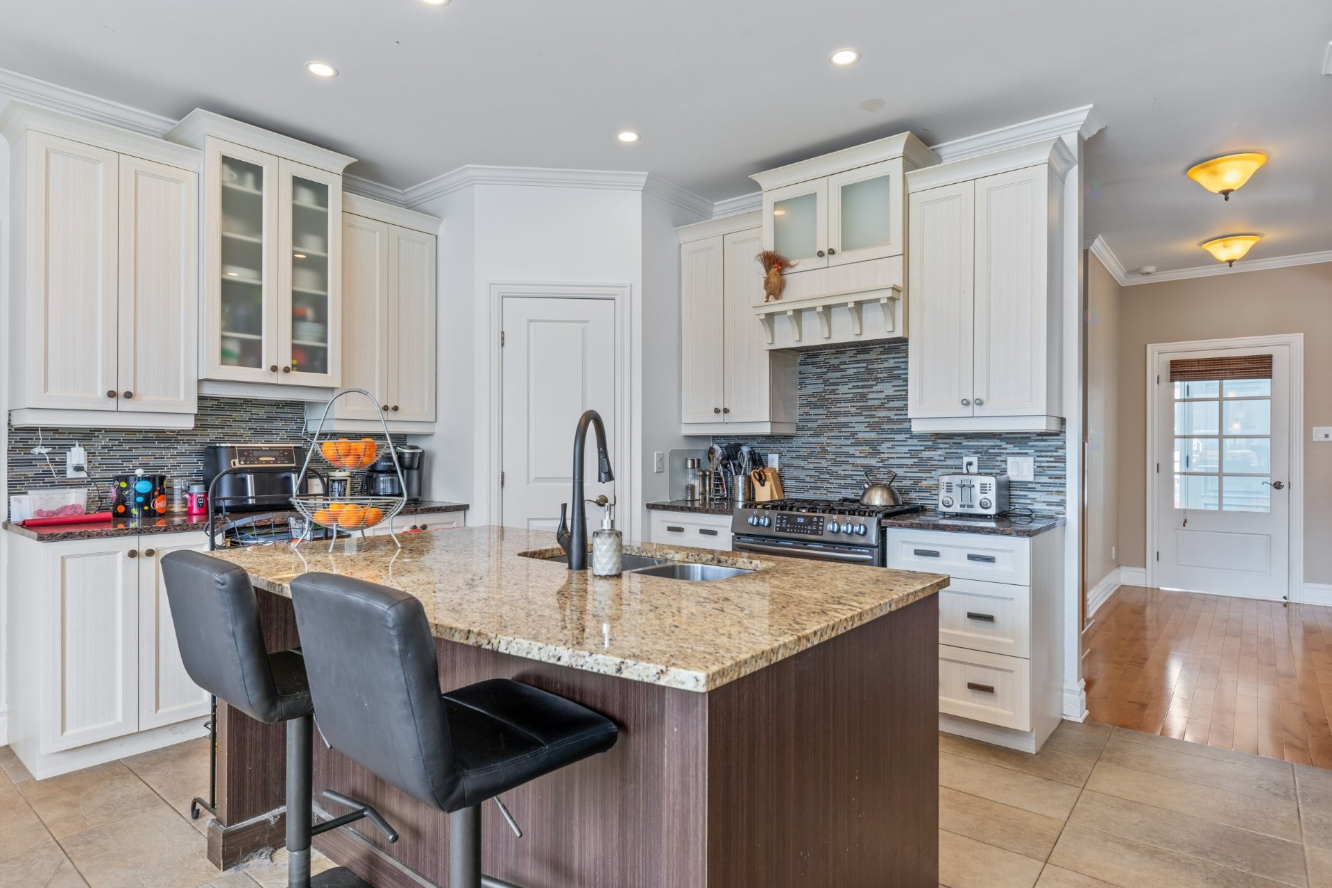 Cuisine - 329 Rue Daudelin, Farnham, QC - Indoor Photo Showing Kitchen With Double Sink