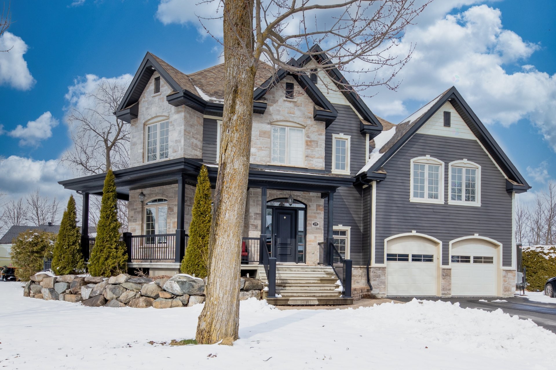 Façade - 329 Rue Daudelin, Farnham, QC - Outdoor With Facade